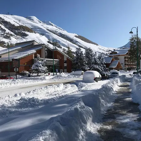 Le Kandahar Les Deux Alpes Apartment Mont-de-Lans